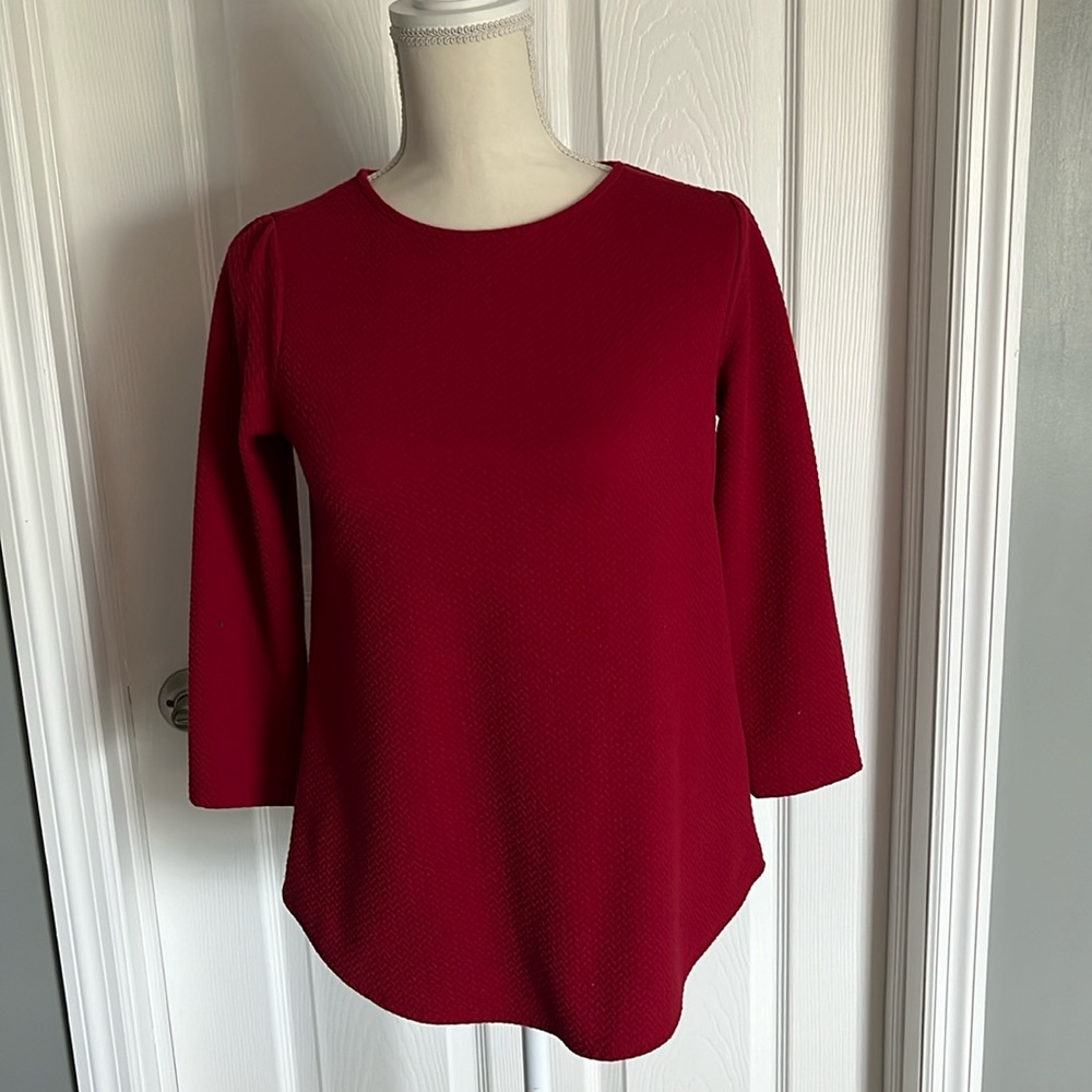 Van Heusen Red Top